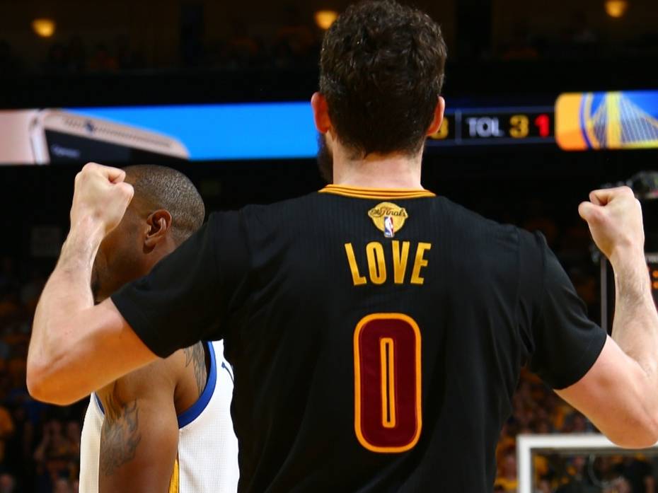 詹姆斯在快船比赛中重返赛场,出色发挥引发热议!比赛高潮迭起的简单介绍 詹姆斯在快船比赛中重返赛场,出色发挥引发热议!比赛高潮迭起的简单介绍