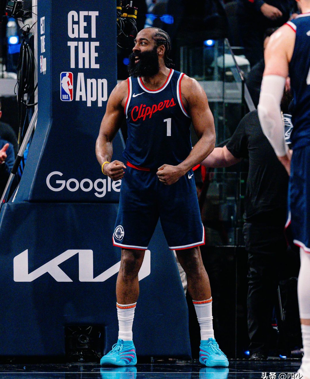 亚博体育APP哈登在巴黎圣日耳曼比赛中回归赛场，败北引发热议！的简单介绍