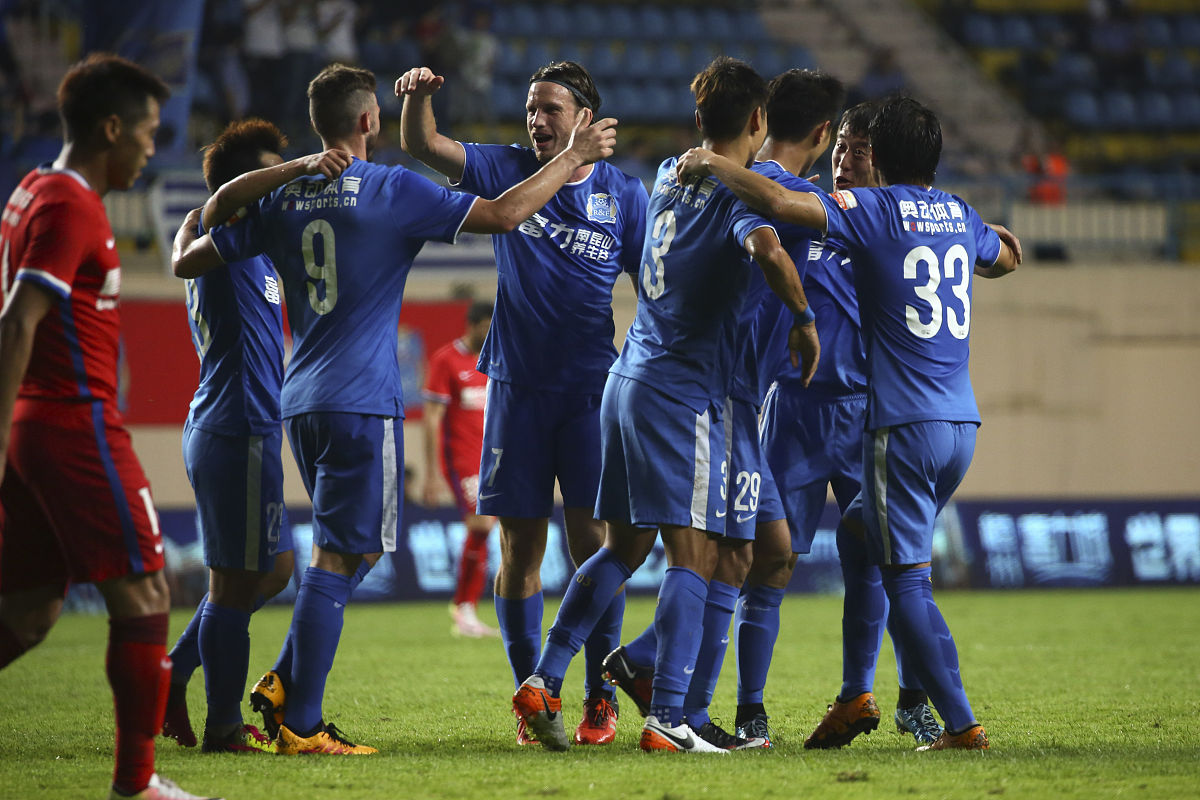 包含法甲今夜走向成谜，毕尔巴鄂竞技强势反弹，震撼外界，临场指挥获称赞的词条