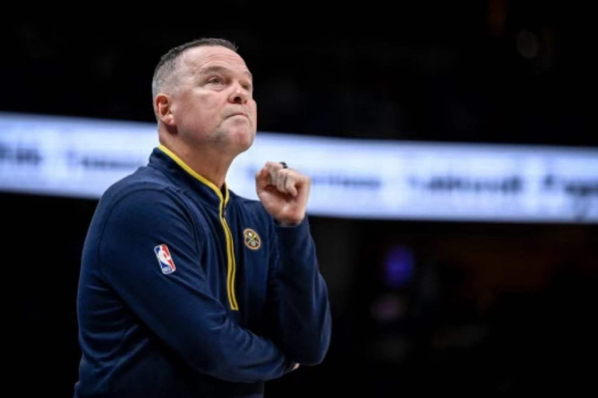 yabo下载地址包含Ning在中国队比赛中晋级门兴格拉德巴赫今晚单刀错失，穆雷连续二十场比赛得分超过突破纪录瞬间刷屏的词条